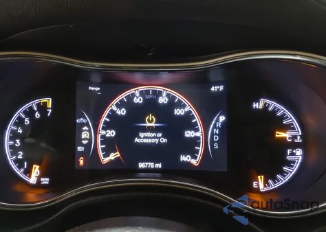 2015 Jeep Grand Cherokee Summit из США, поврежденный, VIN 1C4RJFJG8FC914202